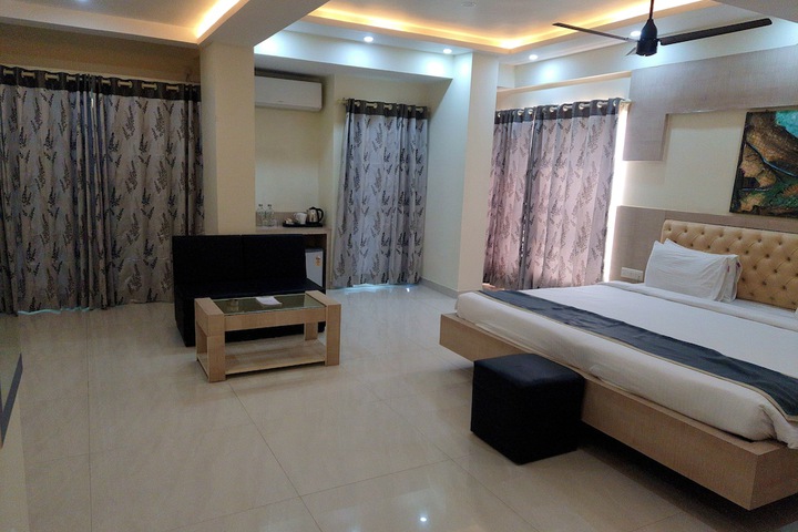 Room 11 of 71