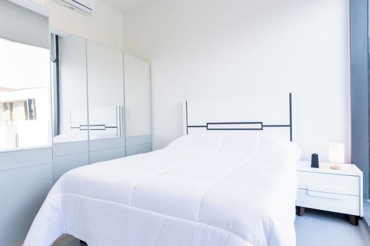Room 26 of 155