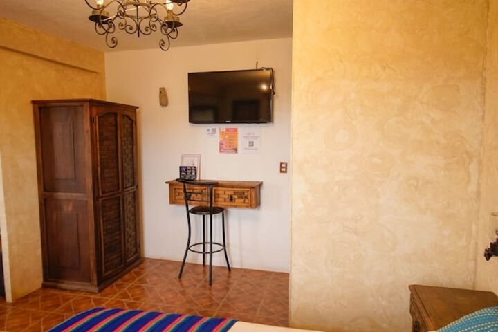 Room 121 of 156
