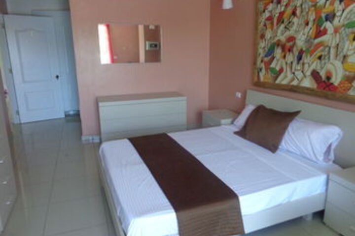Room 52 of 91