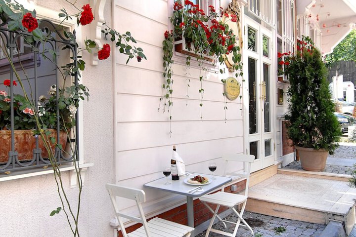 Terrace/Patio 53 of 55