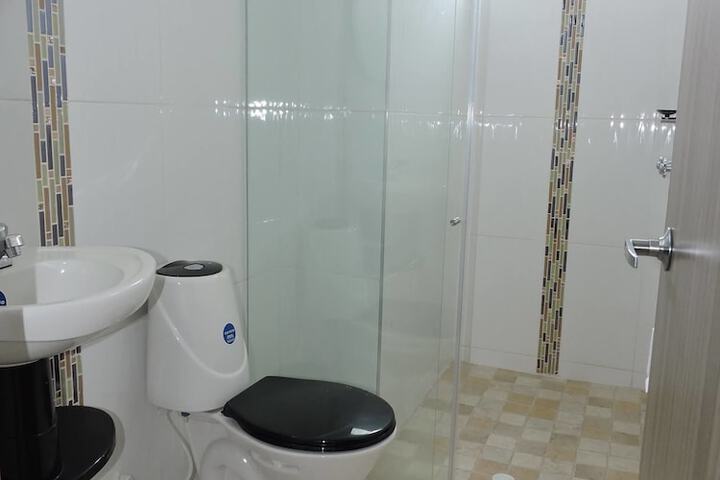 Room 15 of 25