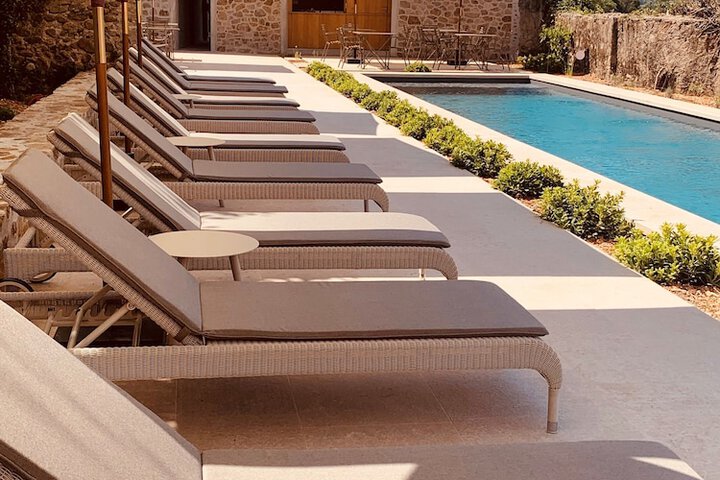 Pool 58 of 105