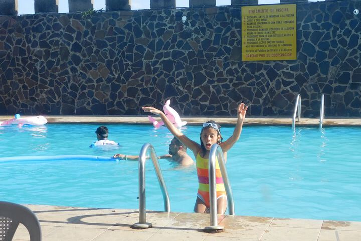 Pool 33 of 59