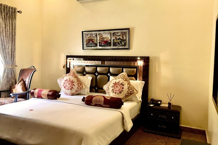 Room 15 of 55
