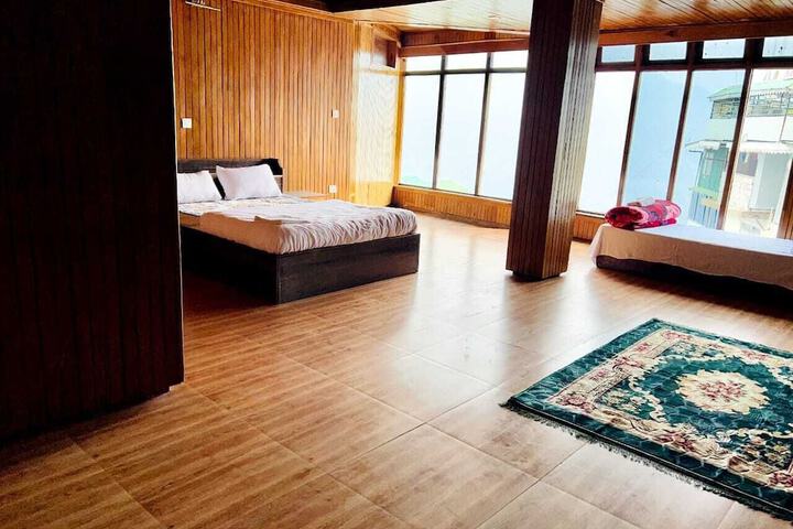 Room 3 of 29
