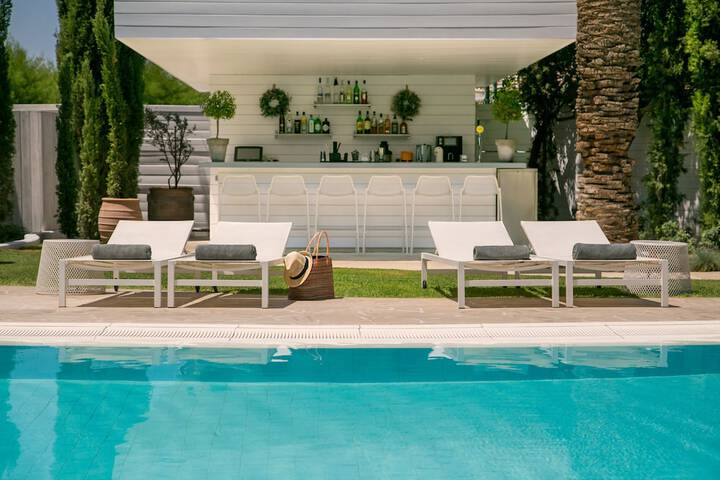 Pool 84 of 138