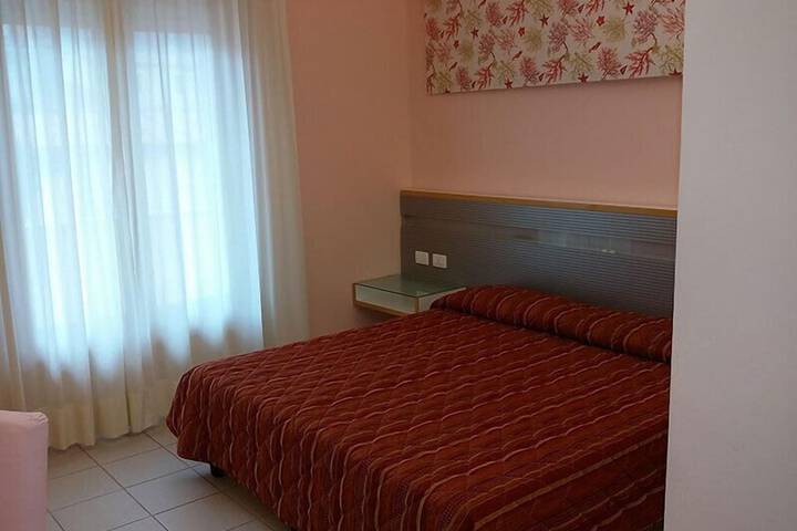 Room 6 of 59