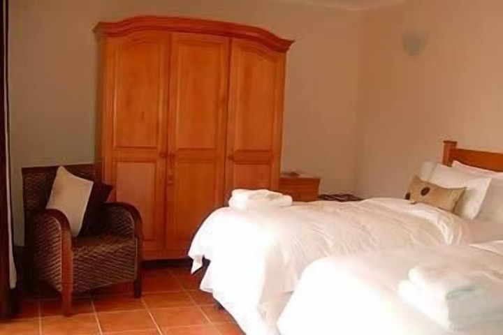 Room 10 of 30