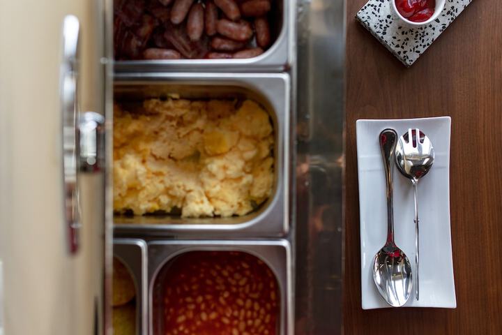 Breakfast/Coffee Service 30 of 103