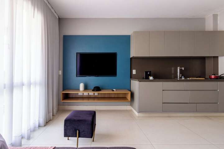 Room 15 of 33