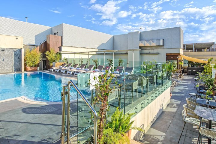 Terrace/Patio 166 of 168