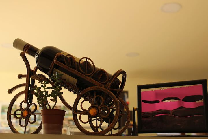Lounge 53 of 66