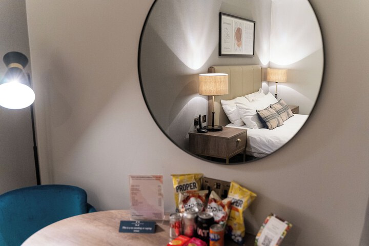 Room 8 of 56