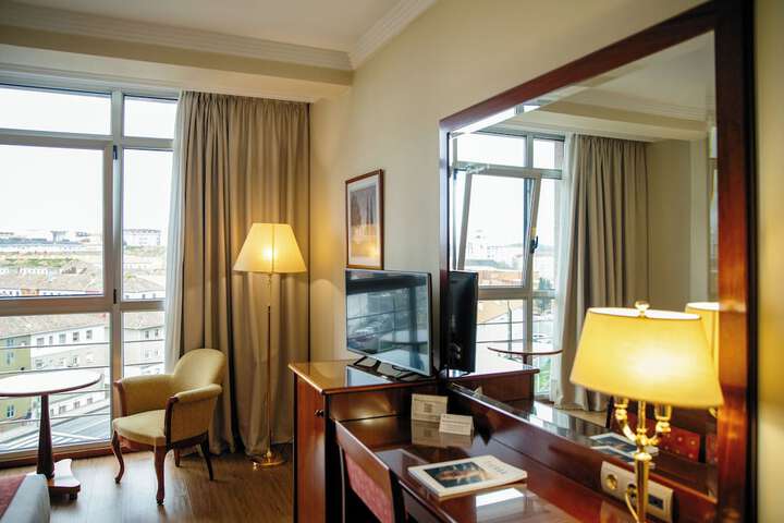 Room 15 of 58
