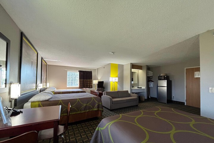 Room 19 of 24