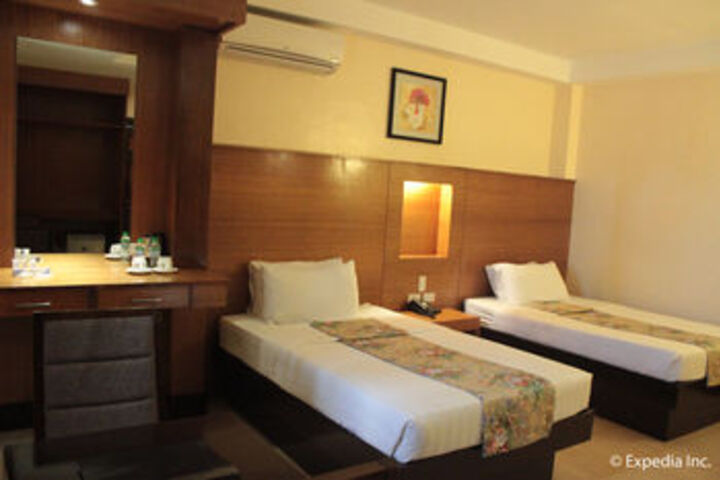 Room 37 of 82