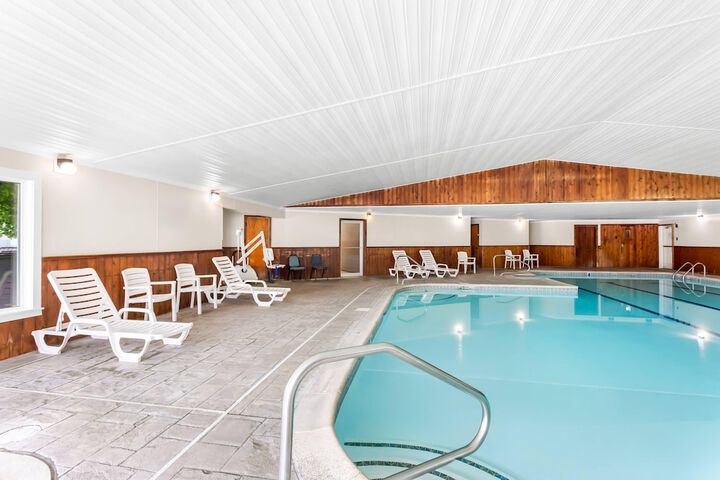 Pool 42 of 67