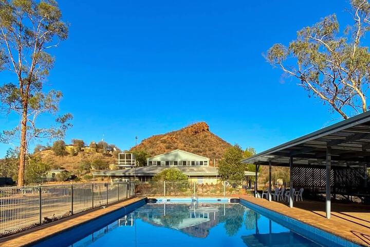 Hotel Pool