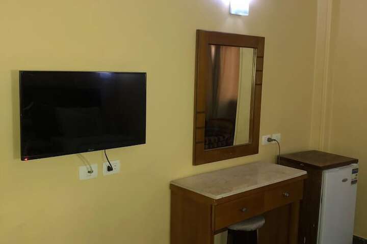 Room 43 of 66