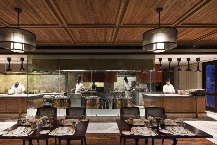 Dining 207 of 320