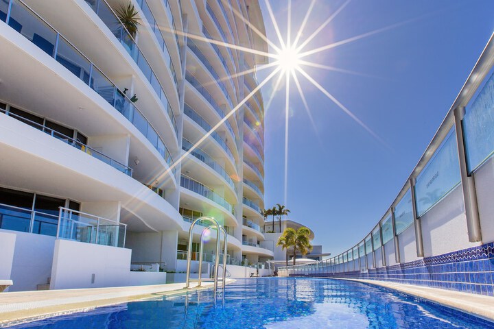 Hotel with Pool