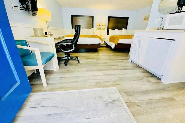 Room 10 of 60