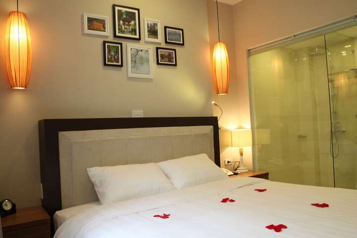 Room 7 of 57