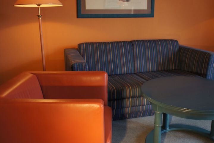 Room 18 of 65