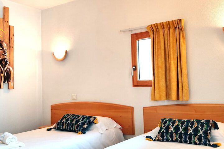 Room 20 of 34