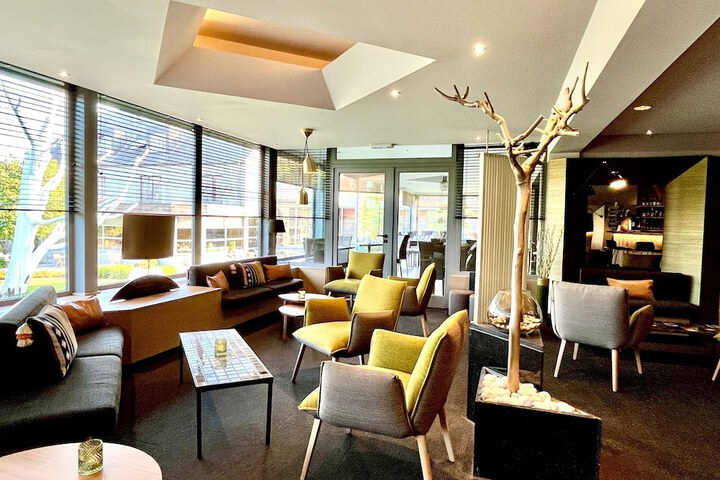 Hotel Interior 3 of 83