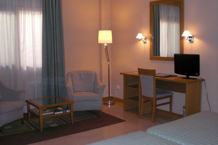 Room 11 of 62
