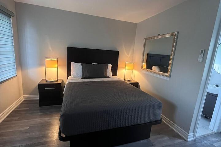 Room 12 of 21