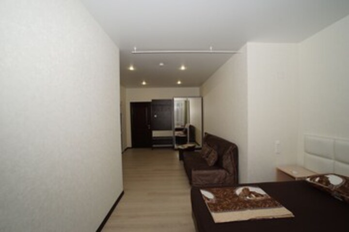 Room 11 of 23