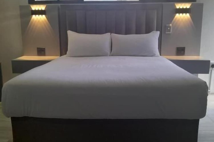 Room 3 of 42