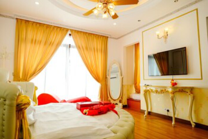 Room 20 of 24