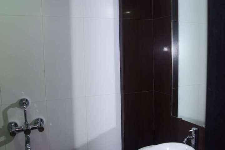 Room 20 of 24
