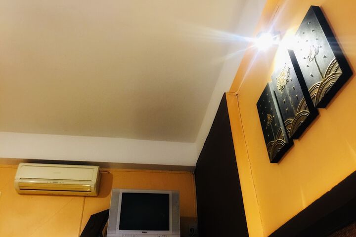 Room 58 of 81