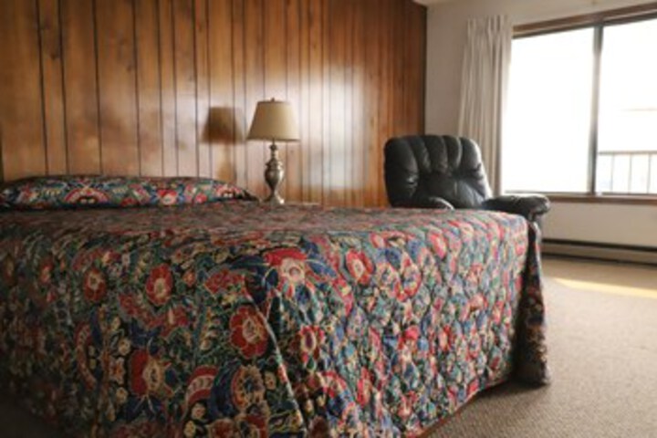 Room 31 of 38