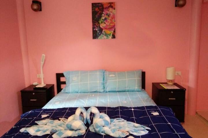 Room 10 of 44