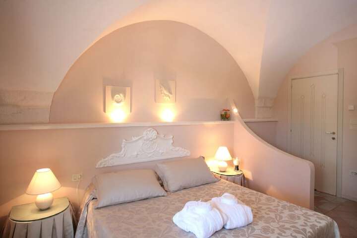 Room 12 of 56