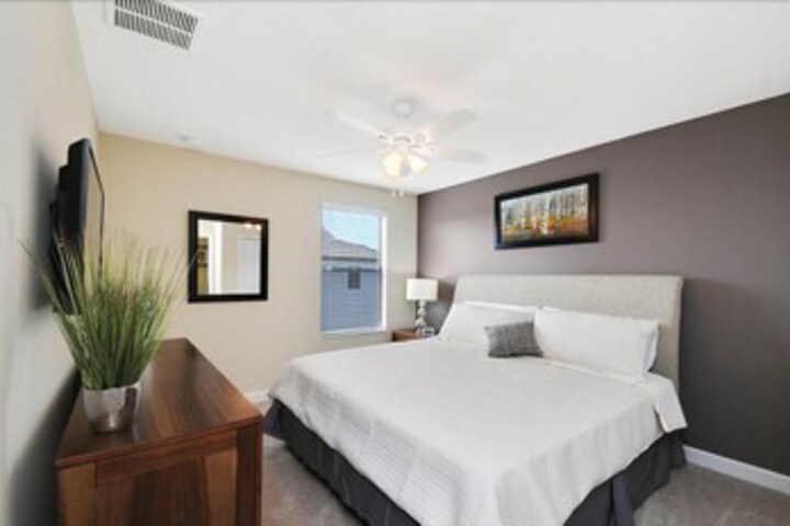 Room 31 of 35