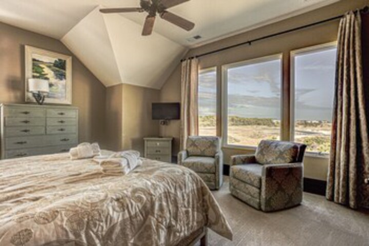 Room 45 of 49