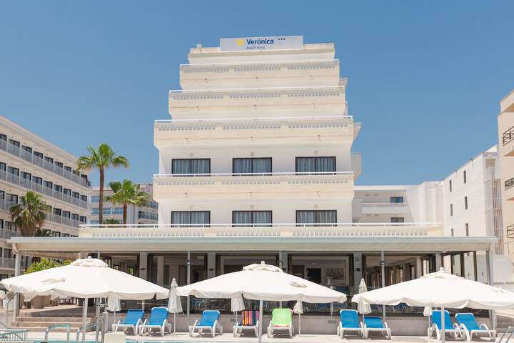 Hotel 66 of 68