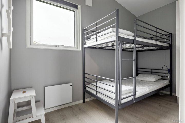 Room 13 of 61