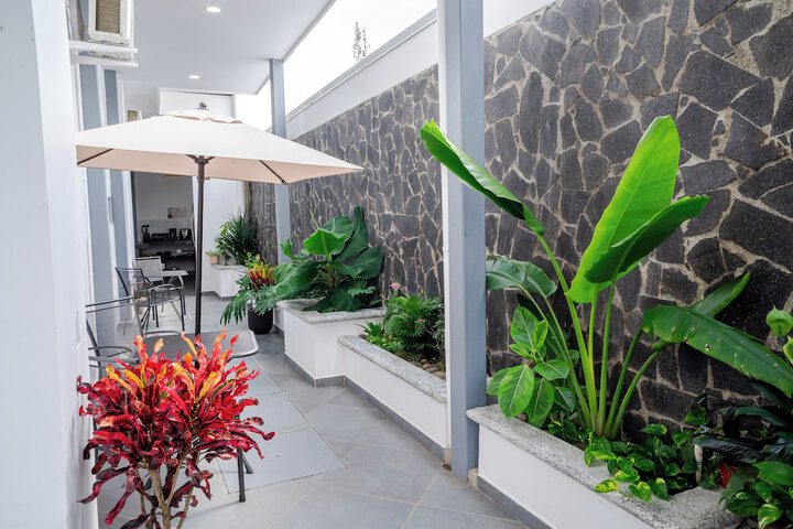 Terrace/Patio 40 of 67
