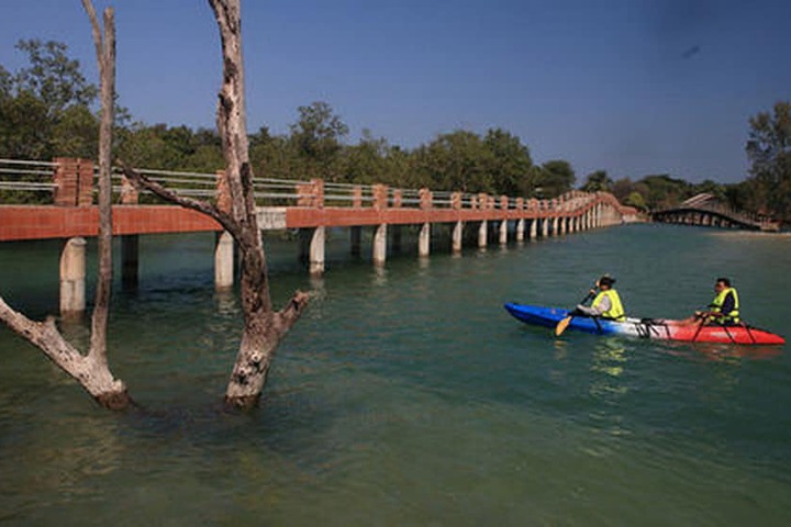 Water Sports 46 of 76