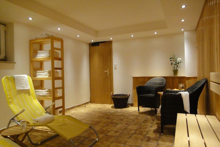Spa 40 of 61