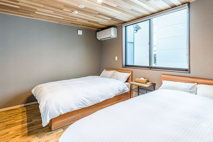 Room 8 of 58