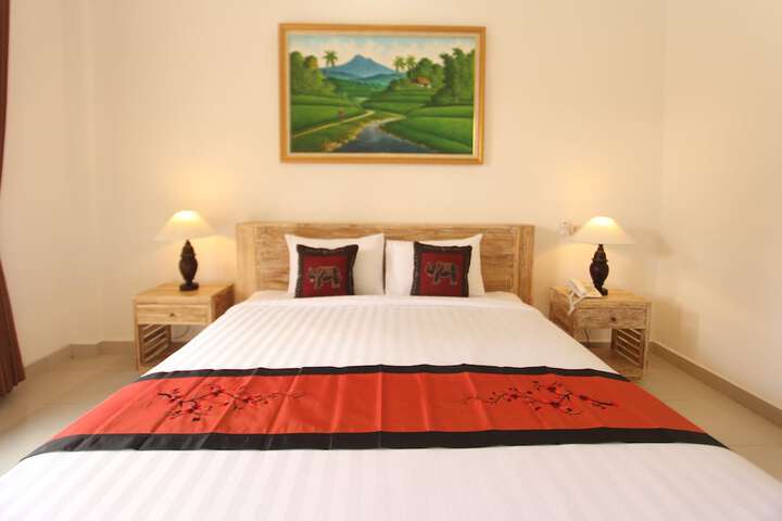 Room 7 of 213